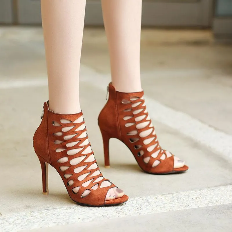 LENA’S LATTICE BOOTIE