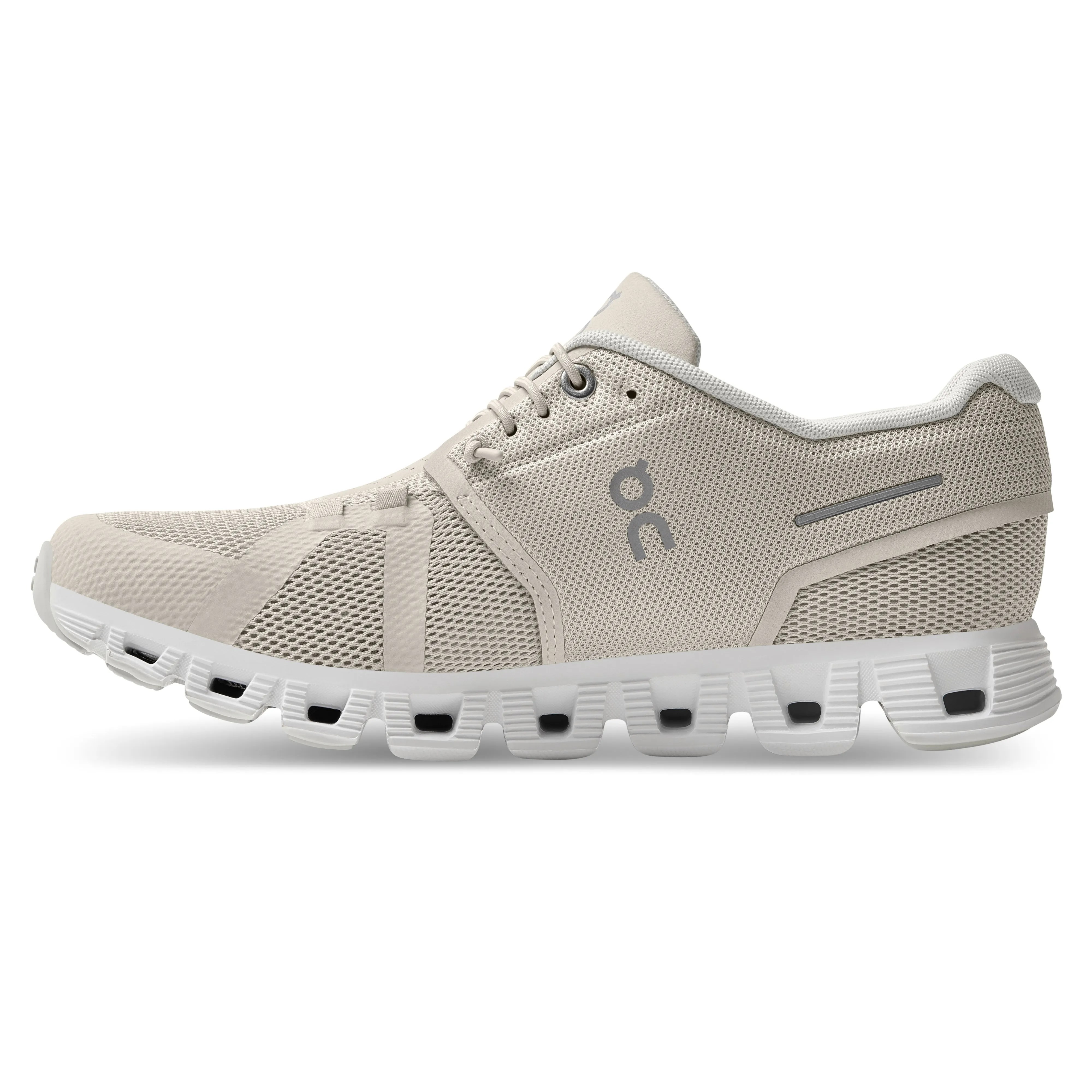 Women's On Cloud 5 Running Shoe in Pearl | White